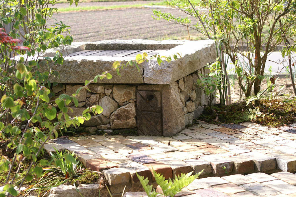 井戸の庭